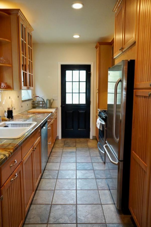 فيلا Cozy Family Hideaway, Sleeps 8, 4 Tv'S Yard, Shops سيمي فالي المظهر الخارجي الصورة